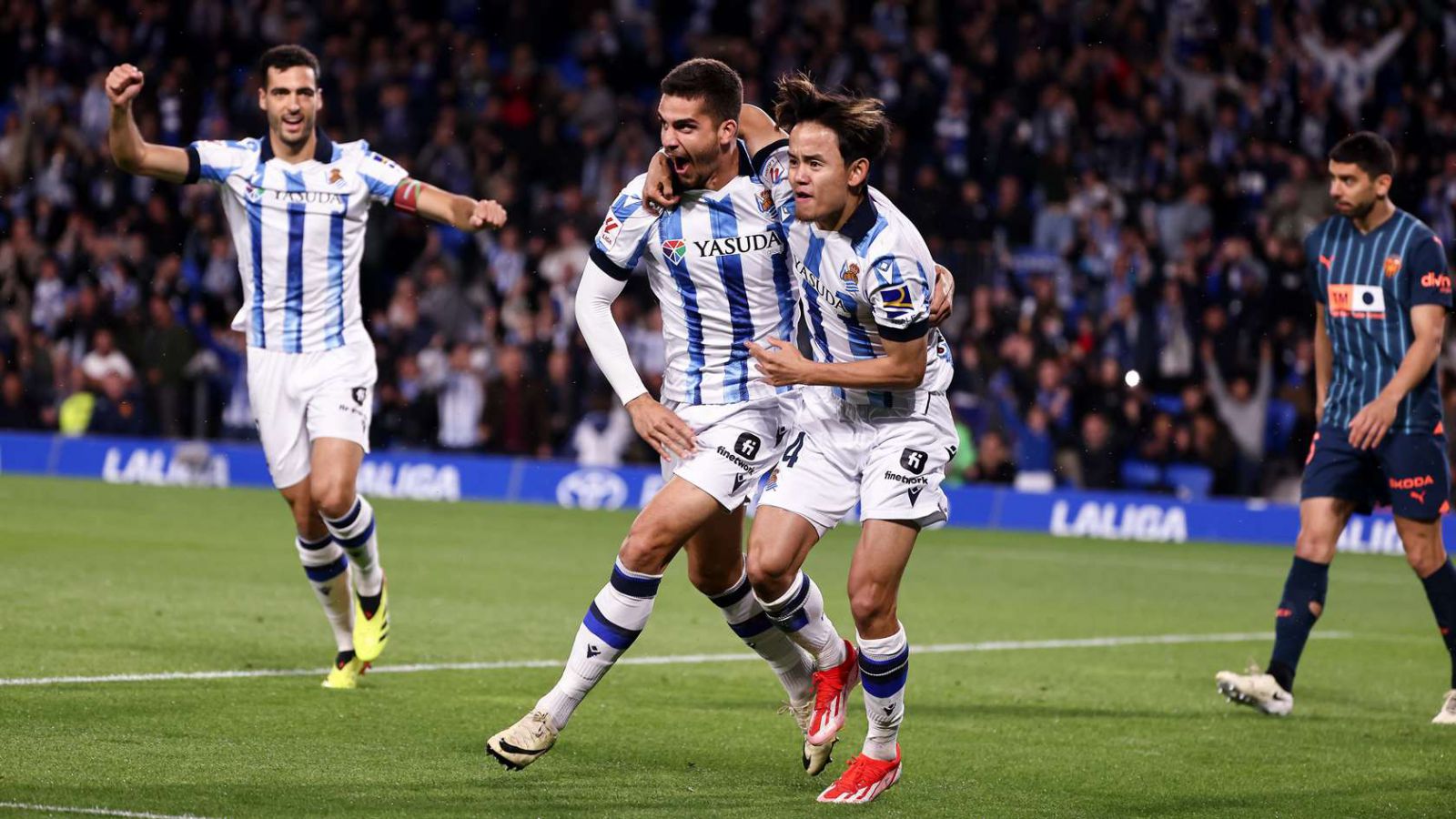 Watch Video Real Sociedad 1-0 Valencia 2024.05.16 All Goals Highlights, La Liga Highlight, La Liga Full Goals Highlight, La Liga Full Highlight, Video highlights Real Sociedad 1-0 Valencia, Clip Real Sociedad 1-0 Valencia highlights, Clip bàn thắng Real Sociedad 1-0 Valencia, Video kết quả Real Sociedad 1-0 Valencia, See live result Real Sociedad 1-0 Valencia, Real Sociedad Full Goals Highight, Valencia Full Goals Highlight, Clip bóng đá Tây Ban Nha, Clip kết quả bóng đá Tây Ban Nha hôm nay