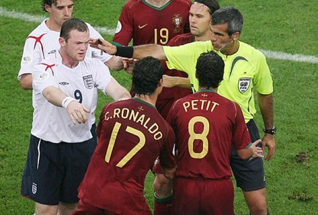 Clip Ronaldo muốn trọng tài phạt thẻ đỏ Wayne Rooney, Cristiano Ronaldo vs Wayne Rooney 2006, Wayne Rooney on Cristiano Ronaldo and World Cup 2006, Cristiano Ronaldo Skill Of Legend, Video Cristiano Ronaldo sút phạt hàng rào thành bàn Euro 2024, Cristiano Ronaldo The Best Goals, Cristiano Ronaldo Skill For Manchester United, Wayne Rooney reveals what he said to Cristiano Ronaldo after 2006 World Cup red card, Kỹ thuật đẳng cấp của Cris Ronaldo, Cristiano Ronaldo bỏ lỡ khó tin, Clip Ronaldo bỏ lỡ khó tin, Kỹ thuật Cristiano Ronaldo, Ronaldo Scored Poker Al Nassr, Clip 20 Times Wayne Rooney Shocked The World, Wayne Rooney Manchester United, Clip Wayne Rooney khiến cả thế giới kinh ngạc, Skill of Wayne Rooney, Wayne Rooney's Bicycle Kick v Man City Goal, Clip pha xe đạp chổng ngược của Wayne Rooney, Wayne Rooney Best Skills and Goals, Wayne Rooney Goals of Best, Wayne Rooney Skill Football, Clip Wayne Rooney tung người móc bóng, Clip kỹ thuật Wayne Rooney, Clip những bàn thắng đẹp Wayne Rooney, Clip kỹ năng Wayne Rooney khiến cả thế giới kinh ngạc