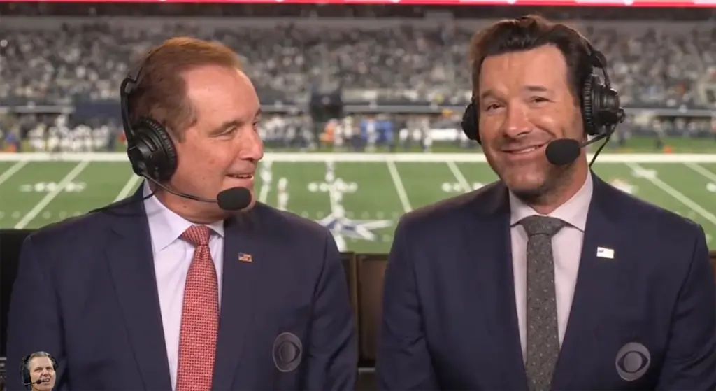 CELEBRITY COUPLES, FOOTBALL, KANSAS CITY CHIEFS  NFL, TAYLOR SWIFT, TONY ROMO, TRAVIS KELCE  WAGS, Taylor Swift watch NFL, Video Tony Romo accidentally called Taylor Swift Travis Kelce’s wife for the second time, Tony Romo can’t get his WAGs titles correct, Taylor Swift and Tony Romo, Clip Tony Romo call Taylor Swfit is Wife, NFL’s Christmas Eve, Video Highilghts NFL Soccer, NFL Soccer, NFL Highlights, Watch Video NFL Highlights, NFL Video Taylor Swift Tony Romo