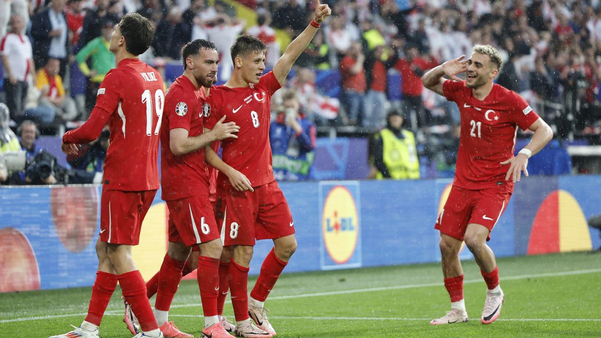 Watch VIDEO Turkey 3-1 Georgia 2024.06.18 Sao trẻ Real Madrid tỏa sáng, Euro 2024, Full Match Euro 2024, Euro 2024 Full Goals Highlights, Video highlights Turkey 3-1 Georgia, Clip Turkey 3-1 Georgia highlights, Clip bàn thắng Turkey 3-1 Georgia, Video trận đấu Turkey 3-1 Georgia, Turkey Full Goals Highlight, See live result Turkey 3-1 Georgia, Georgia Full Goals Highlight