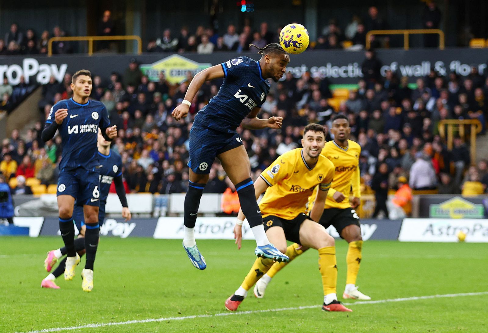 Video Wolverhampton 2:1 Chelsea 2023.12.24 Phung Phí Cơ Hội, Premier League Full Highlight, Premier League Full Goals Highlight, Video goals Wolverhampton 2:1 Chelsea, Watch highlights Wolverhampton 2:1 Chelsea, Video highlights Wolverhampton 2:1 Chelsea, See result Wolverhampton 2:1 Chelsea, Wolverhampton Full Goals Highlights, Chelsea Full Goals Highlight, Xem trực tiếp bóng đá ngoại hạng Anh, Clip kết quả bóng đá Ngoại Hạng Anh hôm nay, Xem bóng đá trực tiếp ngoại hạng Anh, Clip bóng đá ngoại hạng Anh, Trực tiếp bóng đá ngoại hạng Anh, Video bàn thắng Wolverhampton 2:1 Chelsea, Clip kết quả Wolverhampton 2:1 Chelsea