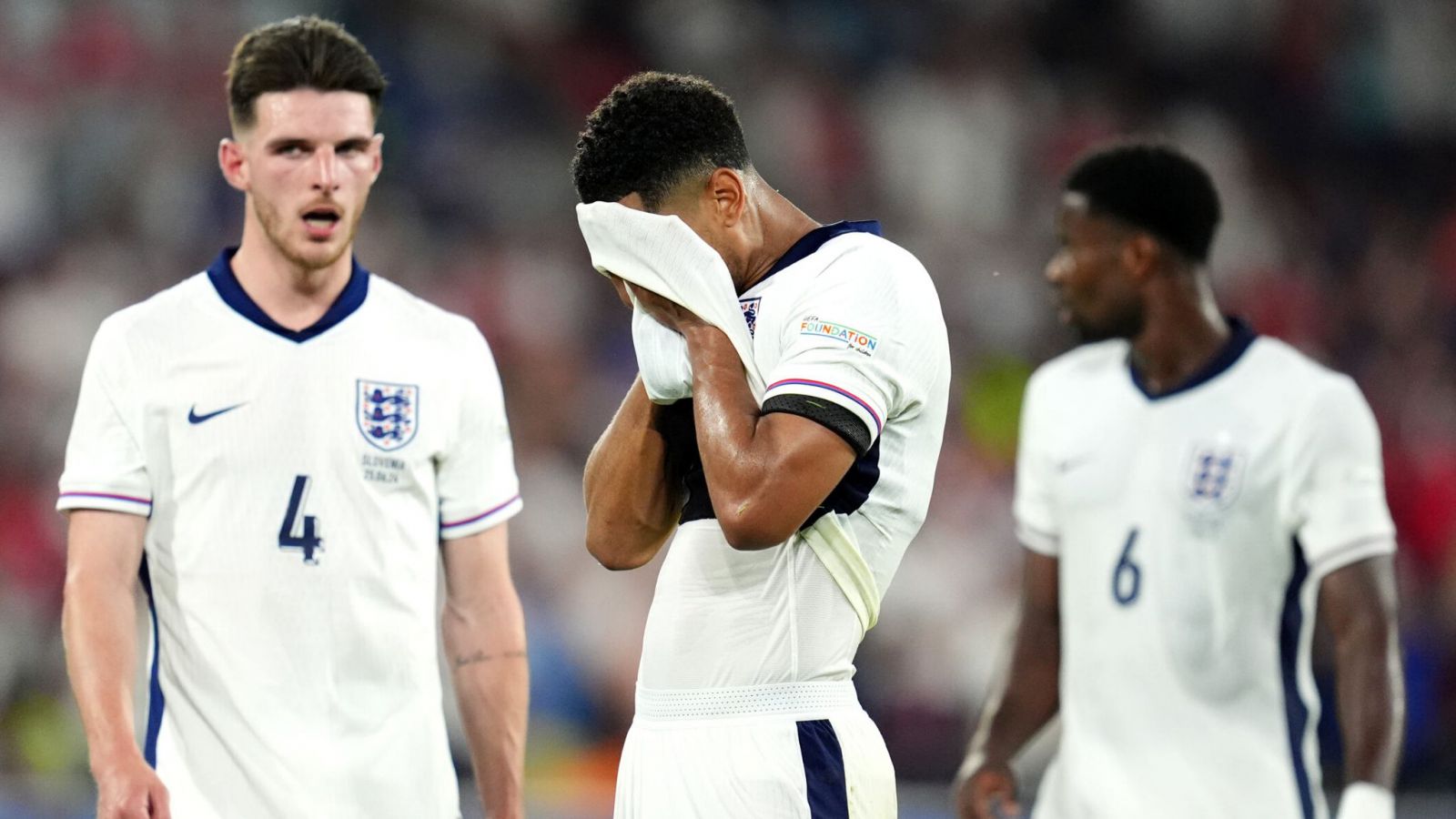Watch VIDEO Highlights England 0-0 Slovenia 2024.06.26 Dắt nhau vào vòng trong, Euro 2024 Full Goals Highlights, Full Match Euro 2024, Euro 2024, VIDEO highlights England 0-0 Slovenia, Clip England 0-0 Slovenia all goals highlights, See live result England 0-0 Slovenia, England Full Goals Highlight, Slovenia Full Goals Highlight