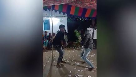 Đang nhảy sex thanh niên đột quỵ, Clip đang nhảy sung nam thanh niên lên cơn đau tim, Đang nhảy sex nam thanh niên tử vong vì đột quỵ, Đột quỵ xuất hiện nhiều ở lứa tuổi trẻ, Vì sao nhiều người trẻ tuổi bị đột quỵ, Đột quỵ ở người trẻ Nguyên nhân dấu hiệu và cách phòng chống, Những sai lầm nào cần tránh khi đột quỵ, Đột quỵ ở người trẻ, Clip đời sống, Clip Đời Sống Du Lịch, Clip tin tức