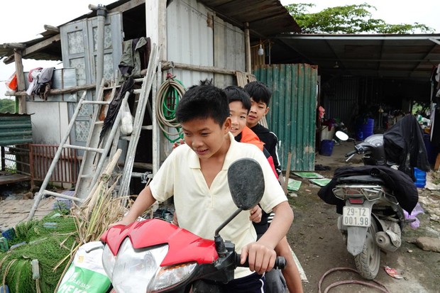 Người đông con nhất Hà Nội, Người mẹ nhiều con nhất Hà Nội, Người mẹ có tới 14 người con ở Hà Nội, Người mẹ có 14 người con ở Hà Nội, Người mẹ sinh 14 người con ở Hà Nội, Bà Đặng Thị Hải người sinh 14 người con ở Hà Nội, Tin tức đời sống, Clip đời sống, Clip tin tức, Ai là người đông con nhất Việt Nam, Người mẹ sinh nhiều con nhất ở Việt Nam