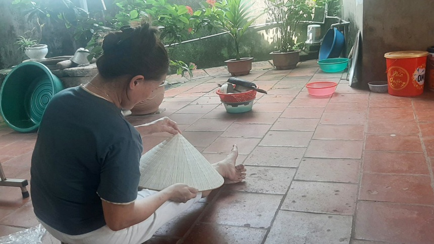 Siêu lừa Anna Tina Duong Bắc Giang, Tin mới Anna Tina Duong, Anna Tina Duong là ai, Anna Tina Duong, Thông tin về Tina Dương Anna V.A, Tina Dương 9X Bắc Giang, Mẹ của Tina Dương nói gì khi con gái bị tố lừa đảo, Tin tức mới nhất về siêu lừa 9X, Siêu lừa 9X lên kế hoạch Hollywood, Clip siêu lừa 9x livestream tôi không lừa đảo, Siêu lừa 9X lên kịch bản như phim Hollywood, Siêu lừa 9X, Clip Siêu Lừa Thế Kỷ 9X Livestream, Siêu lừa thế kỷ 9X, Siêu lừa 9X Bắc Giang, Siêu lừa Rich Kid, Siêu lừa Việt Nam 9X, Siêu lừa 9X V.A giả vờ làm rich kid lừa trăm tỷ nhà chồng đại gia, Clip siêu lừa 9x livestream phản đối dân mạng, Siêu lừa 9X lừa nhà chồng trăm tỷ, Siêu lừa 9x giả vờ làm rich kid chăn đại gia, Tina Dương học hết lớp 8, Facebook em gái Lòng Xào Dưa 30K, Lòng xào dưa 30K trách chồng sức khỏe yếu, Cô giáo Hoa Hồng Tím Lòng Xào Dưa đã U50, Truyện Sex Lòng Xào Dưa 30K, Cô giáo mầm non Lòng Xào Dưa, Cô giáo Lòng Xào Dưa là ai, Nữ sinh viên viết đơn tố cáo Giảng Viên Đại Học sàm sỡ, Đơn tố cáo Giảng Viên Đại Học Hà Nội sàm sỡ nữ sinh, Quan hệ tình dục bị thượng mã phong, Quan hệ tình dục khi mang thai có nguy hiểm không, Các tư thế quan hệ tình dục khi mang bầu