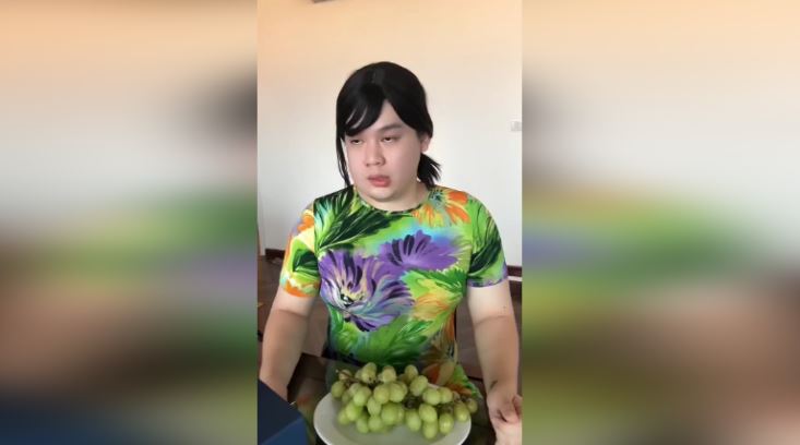 Cô đồng Trương Hương là ai, Trend đúng nhận sai cãi, Trend Đúng nhận sai cãi xuất phát từ đâu, Câu nói Đúng nhận Sai cãi do ai nói, Đúng nhận sai cãi, Nguồn gốc câu nói Đúng nhận sai cãi, Cô đồng Trương Hương, Xem bói cô đồng, Cô đồng Trương Hương Hải Dương, Xem Bói Cung Hoàng Đạo 2023, Xem Bói 12 Con Giáp, Xem Bói Cung Hoàng Đạo, TikTok Trương Hương, TikToker Long Chun