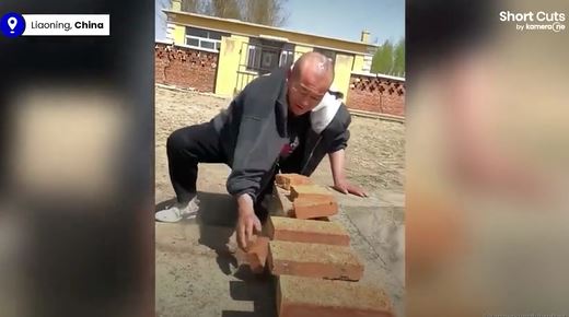 Clip Kungfu Trung Quốc, Clip người đàn ông đập vỡ 122 viên gạch chưa đầy 1 phút, Kungfu đập gạch Trung Quốc, Xem Phim Bậc Thầy KungFu Full HD Online, KungFu Túc Cầu Full HD lồng tiếng, Phim KungFu Hồng Kim Bảo, KungFu Túc Cầu Trương Vệ Kiện, Phim Bậc Thầy KungFu, Phim kungfu hài hước, KungFu bóng đá, Tuyệt Đỉnh Kungfu Bản Đẹp thuyết minh, Anna in Kungfuland 2003 Full HD Thuyết Minh