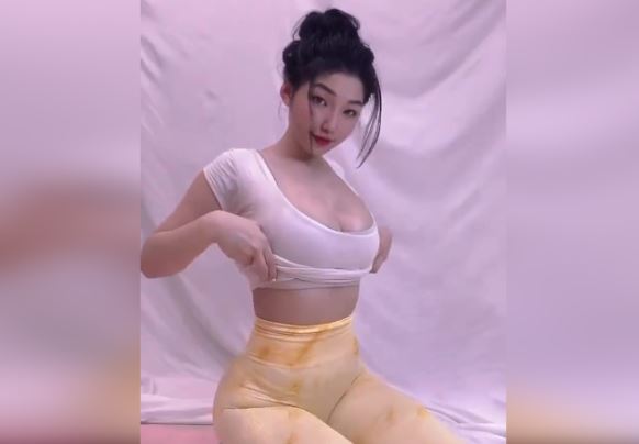 Clip em gái xinh 18 sexy khoe hàng gợi cảm nóng bỏng, Clip gái xinh show hàng gợi cảm, Girl big breast, Girl Vietnamese big breast, Gái Việt ngực bự, Clip gái việt, Gái Việt, Gái Việt Bikini, Xem gái Việt mặc bikini, Clip gái việt tự sướng, Gái Việt sexy lộ hàng, Clip gái việt lộ hàng, Clip gái Việt show hàng, Gái việt nam 18, Clip gái việt uốn éo mông gợi tình, Clip gái việt lắc mông gợi tình, Clip gái Việt mu to, Clip gái Việt mu cao, Clip gái Việt dâm, Gái việt bikini sexy, Gái Việt Nam ngực khủng sexy, Ảnh con gái Việt Nam bikini sexy nóng bỏng