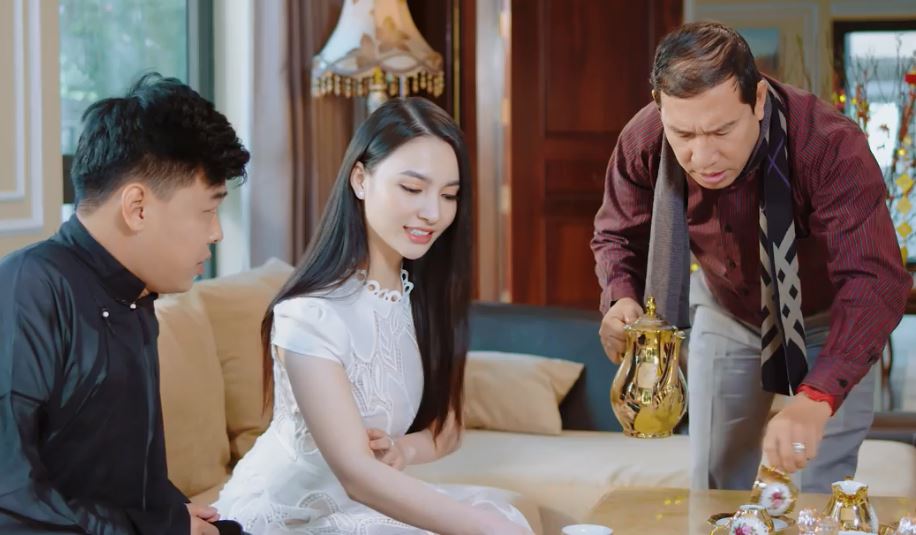 Phim Tết Vua Đầu Bếp, Phim Tết Vua Đầu Bếp Quang Thắng Trung Ruồi, Phim Lỡ Rồi Tới Luôn Trung Ruồi Quang Thắng, Lỡ Rồi Tới Luôn, Phim hài Tết Trung Ruồi, Phim hài Tết Quang Thắng, Phim hài Tết Quang Thắng Trung Ruồi, Vua Đầu Đếp Quang Thắng, Vua Đầu Bếp Trung Ruồi, Thần Thực Vua Đầu Bếp, Đầu Bếp Ma Thuật, Phim Đầu Bếp Ma Thuật, Lưu Đức Hoa Đầu Bếp Ma Thuật, Phim Thần Thực Vua Đầu Bếp