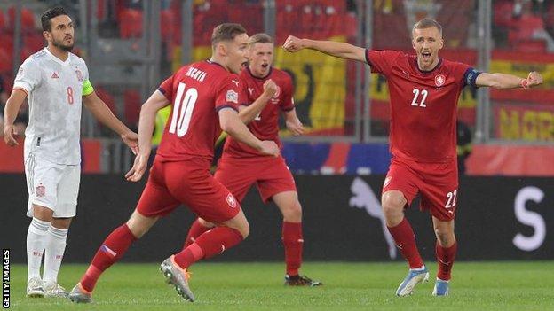 Football Full Highlight, Football Full Goals Highlight, UEFA Nations League Goals Highlight, Czech Republic 2-2 Spain UEFA Nations League Highlight, Watch Highlight Czech Republic 2-2 Spain, Czech Republic 2-2 Spain Highlight, See Video Czech Republic 2-2 Spain Highlight, Czech Republic Full Goals Highlight, Watch Highlight Sweden 1-0 Czech Republic WC Qualif, See Goals Sweden 1-0 Czech Republic WC Qualif, Spain Full Goals Highlight, Spain 1-2 France Full Goals Highlight, Video Spain 5-0 Iceland Friendly Full Goals Highlight, See Clip Spain 5-0 Iceland Friendly Full Goals Highlight