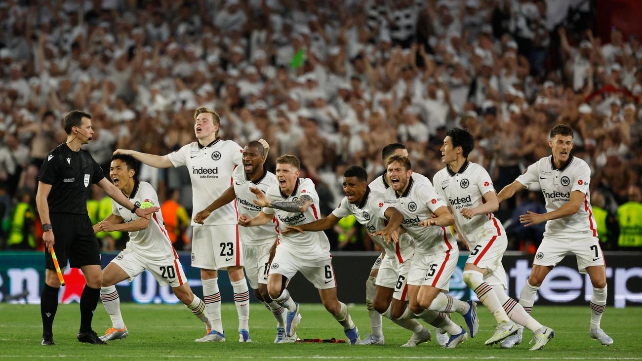 Football Full Highlight, Football Full Goals Highlight, Europa League Full Goals Highlight, Europa Conference League Full Goals Highlight, Eintracht Frankfurt 1-1 (5-4) Rangers Final Full Goals Highlight 2022.05.18, Watch Video Eintracht Frankfurt 1-1 (5-4) Rangers Final Full Goals Highlight, See Clip Eintracht Frankfurt 1-1 (5-4) Rangers Final Full Goals Highlight, Frankfurt Full Goals Highlight, Watch Video Barcelona 2-3 Frankfurt Full Goals Highlight Extended, See Clip Highlight Barcelona 2-3 Frankfurt Full Goals Extended, Rangers Full Goals Highlight, Watch Highlight Rangers 0-2 Lyon 2021-09-16, Rangers 0-2 Lyon 2021-09-16 Full Goals Highlight