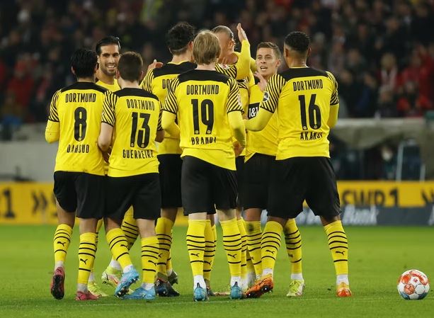 Football Full Highlight, UEFA Womens EURO England Football, Football Skills And Goals, Football Full Goals Highlight, Video Luner SV 1-3 Dortmund Club Friendlies 2022.07.05 Highlight, Watch Luner SV 1-3 Dortmund Highlight, See Clip Luner SV 1-3 Dortmund Full Goals, Club Friendlies Full Goals Highlight, Luner SV Full Goals Highlight, Borussia Dortmund Full Goals Highlight, See Clip Bayern Munich 3-1 Dortmund Full Goals Highlight, Watch Sporting 3-1 Borussia Dortmund Highlight Extended, See Clip Mainz 05 0-1 Borussia Dortmund Full Goals Highlight